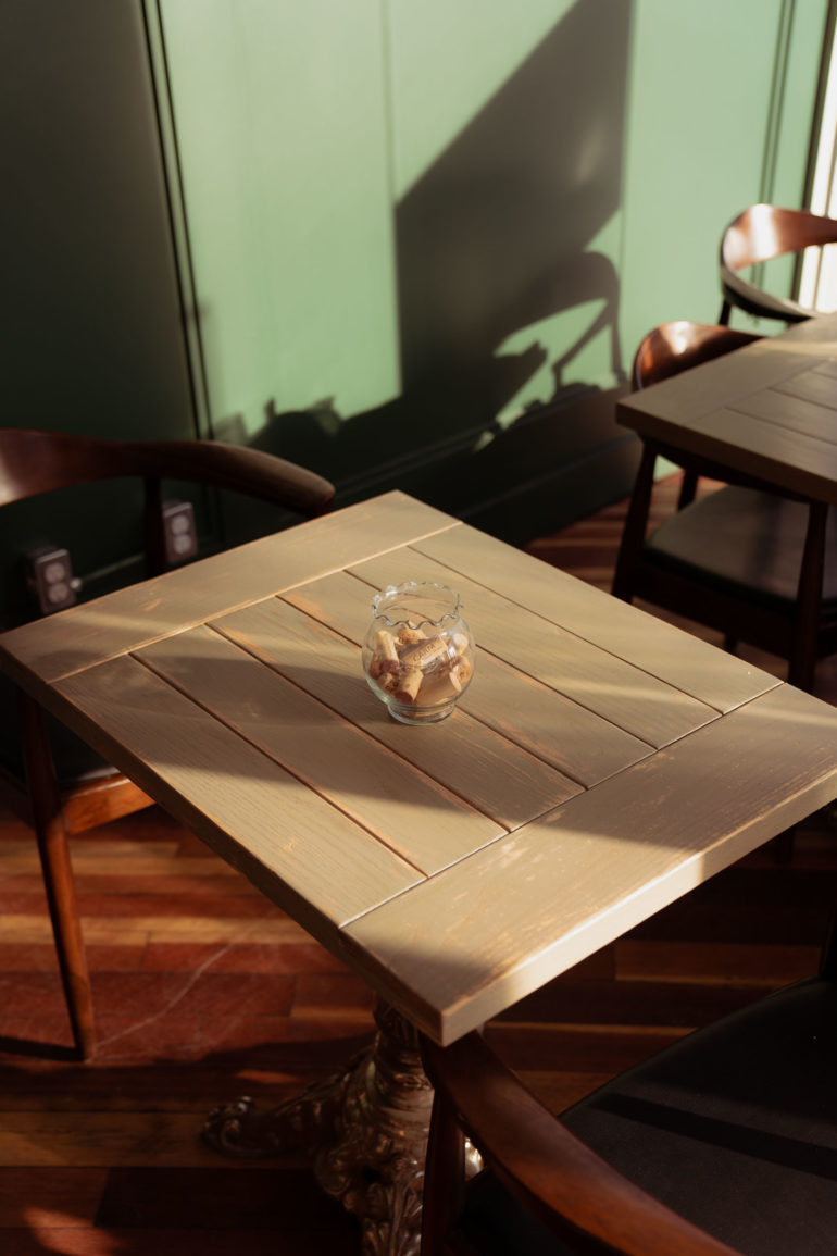An empty table at Mercado Negro