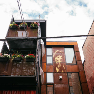shipping container home behind the Harlem Underground in Toronto